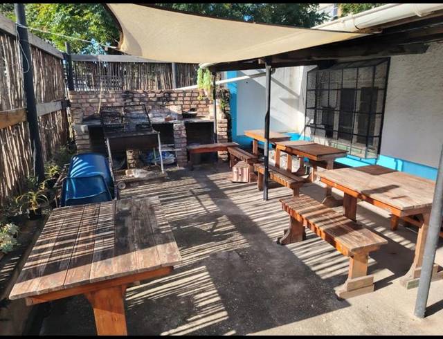 BUSINESS FOR SALE IN UITENHAGE UPPER CENTRAL